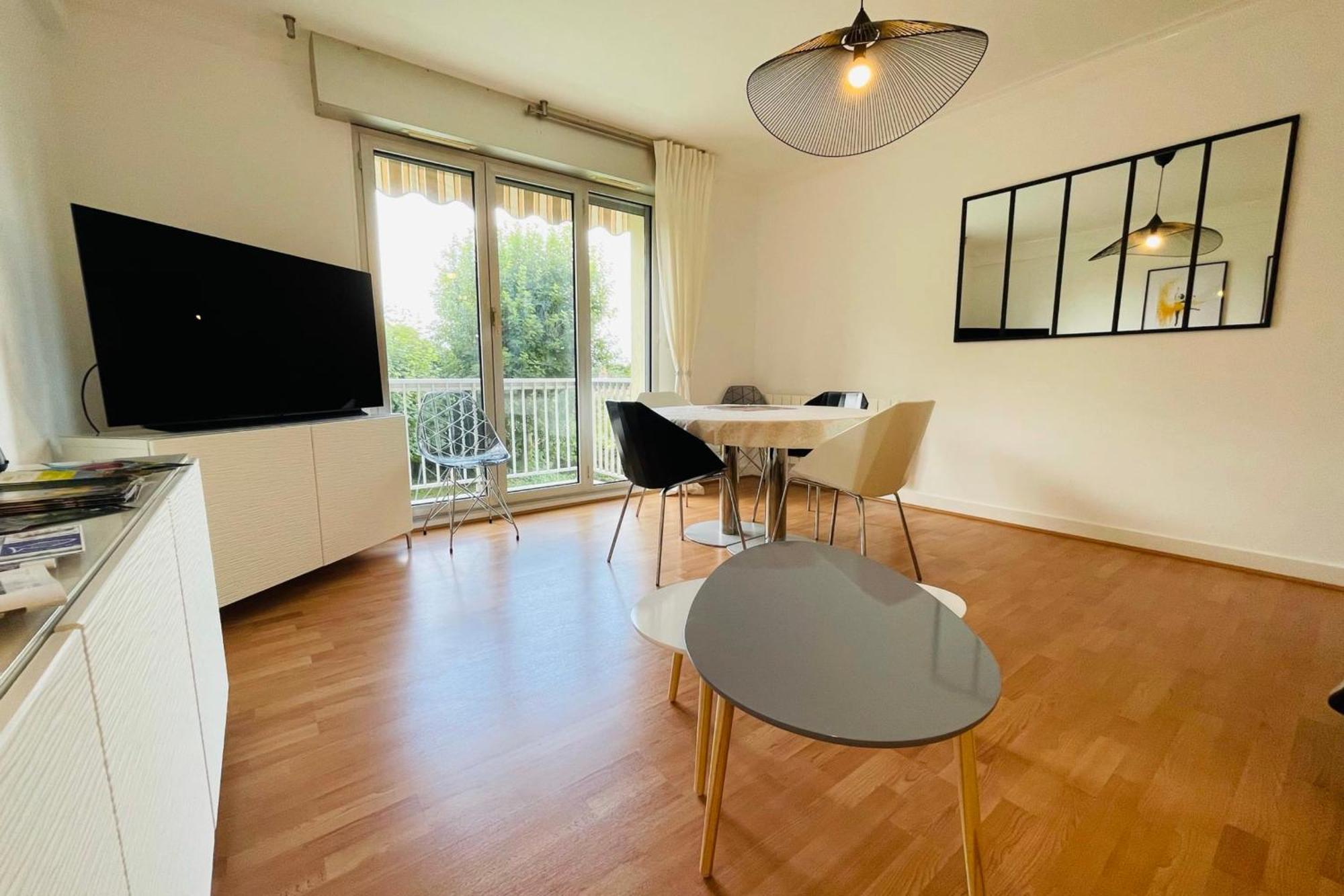 La Belle Ferronniere Appartement Avec Environnement Paisible Amboise Eksteriør billede